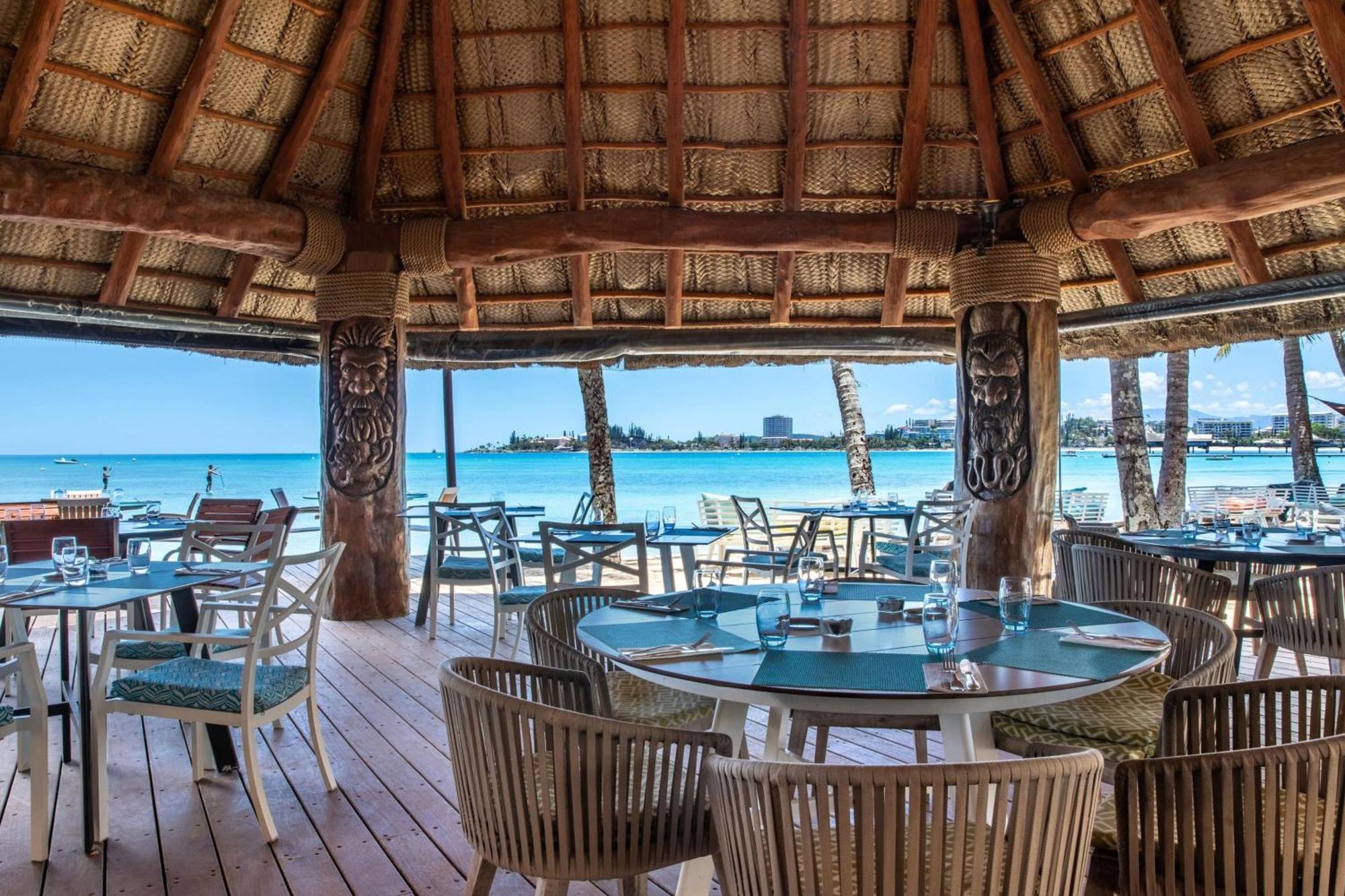 Le Meridien Noumea Resort & Spa Exterior photo