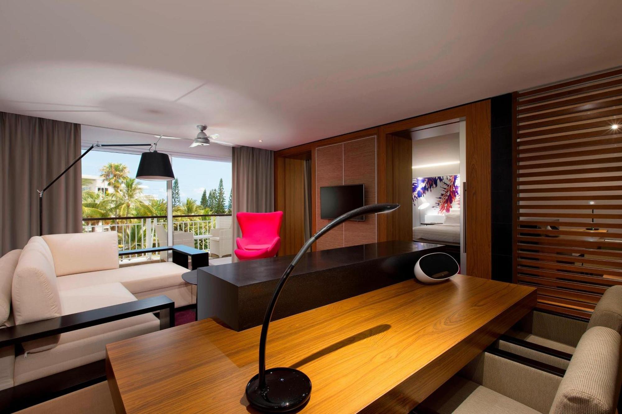 Le Meridien Noumea Resort & Spa Exterior photo