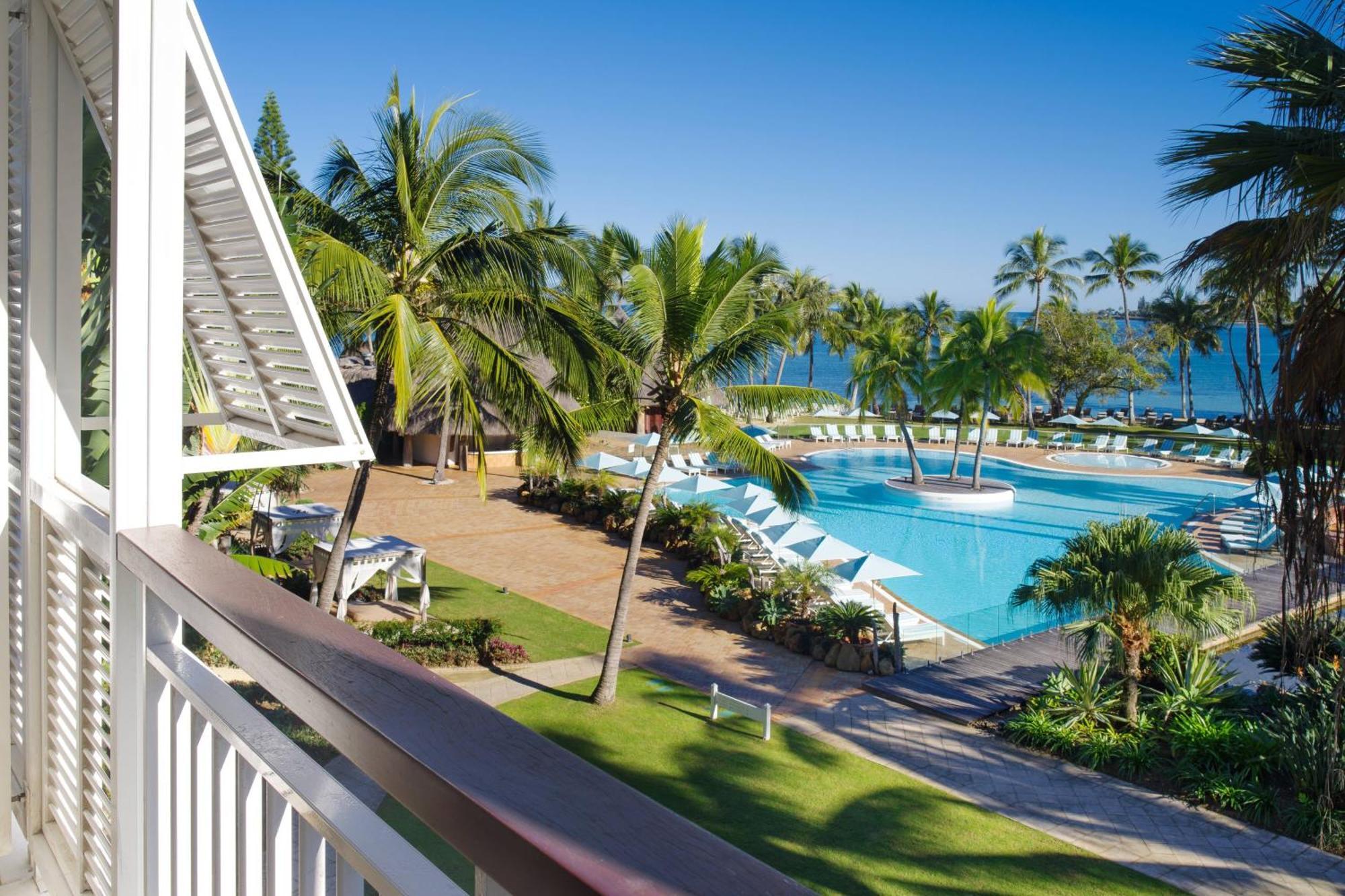 Le Meridien Noumea Resort & Spa Exterior photo