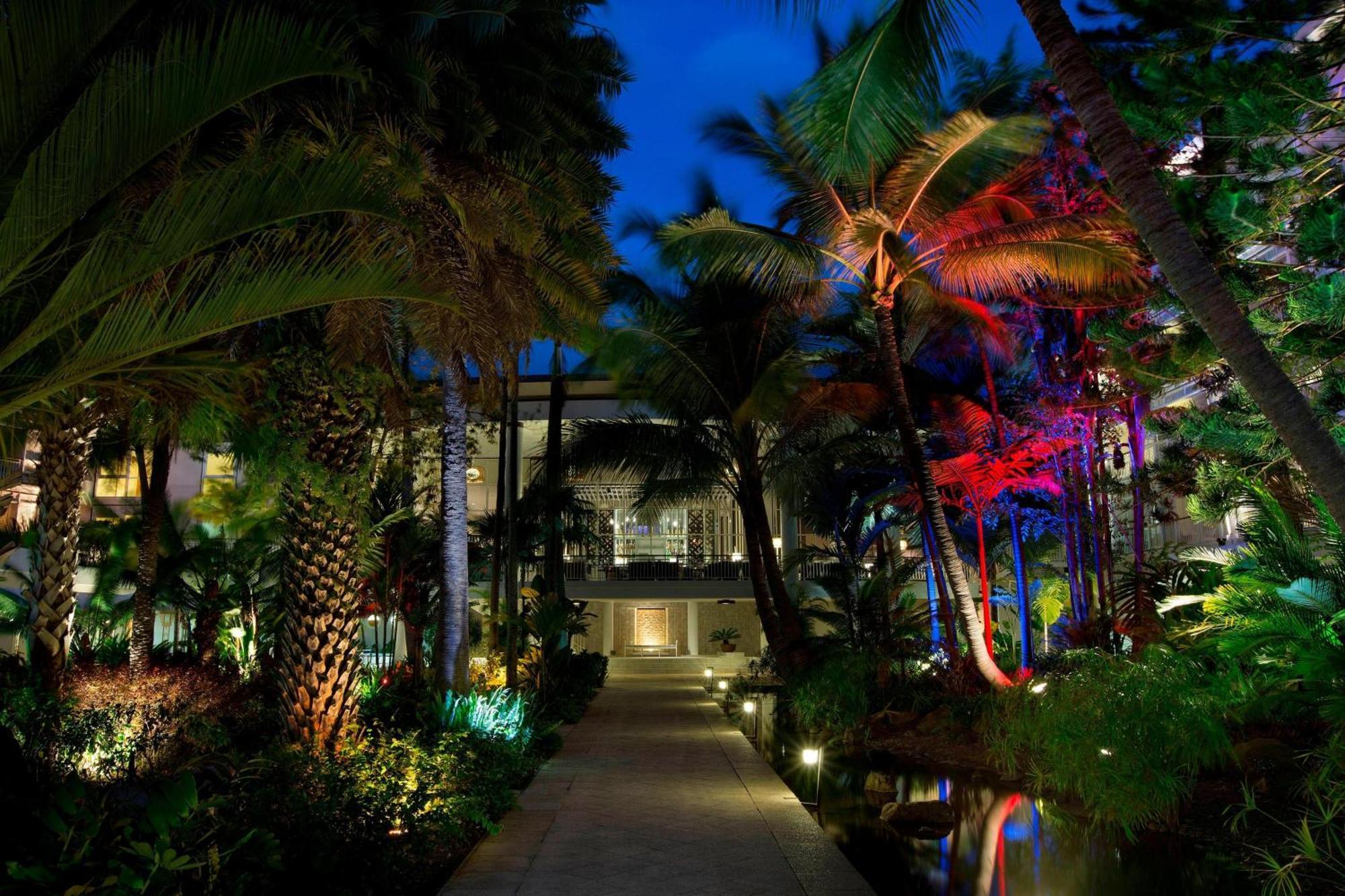 Le Meridien Noumea Resort & Spa Exterior photo