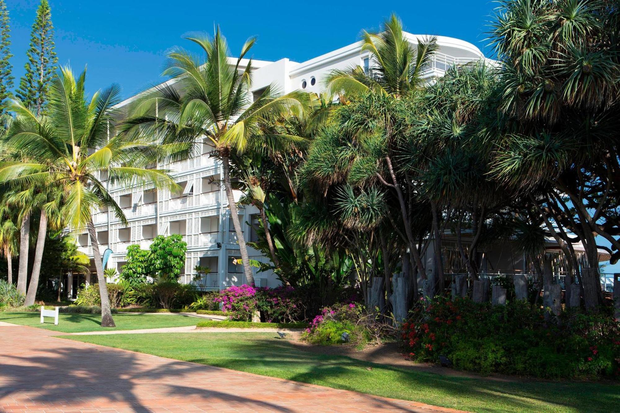 Le Meridien Noumea Resort & Spa Exterior photo
